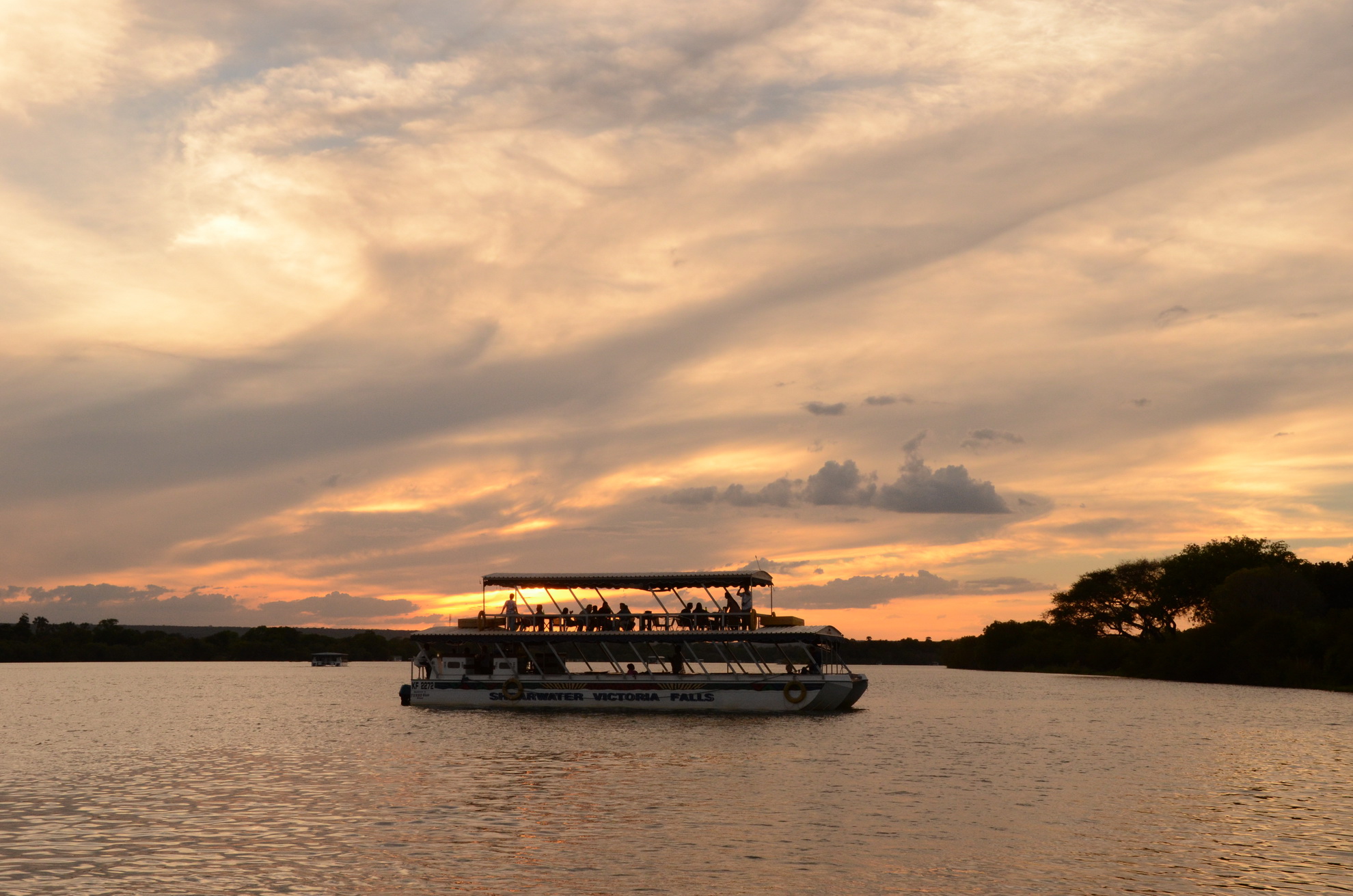 Zambezi sunset cruise with drinks on deck